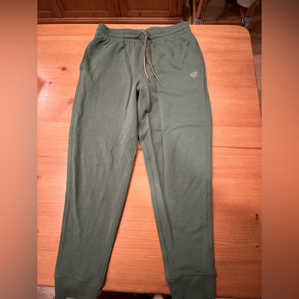Allbirds sweats, L